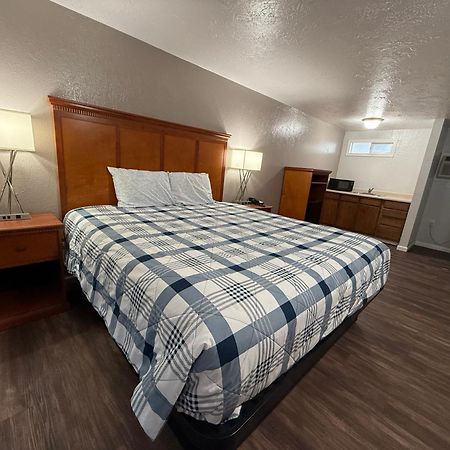 Budget Inn Bend Buitenkant foto