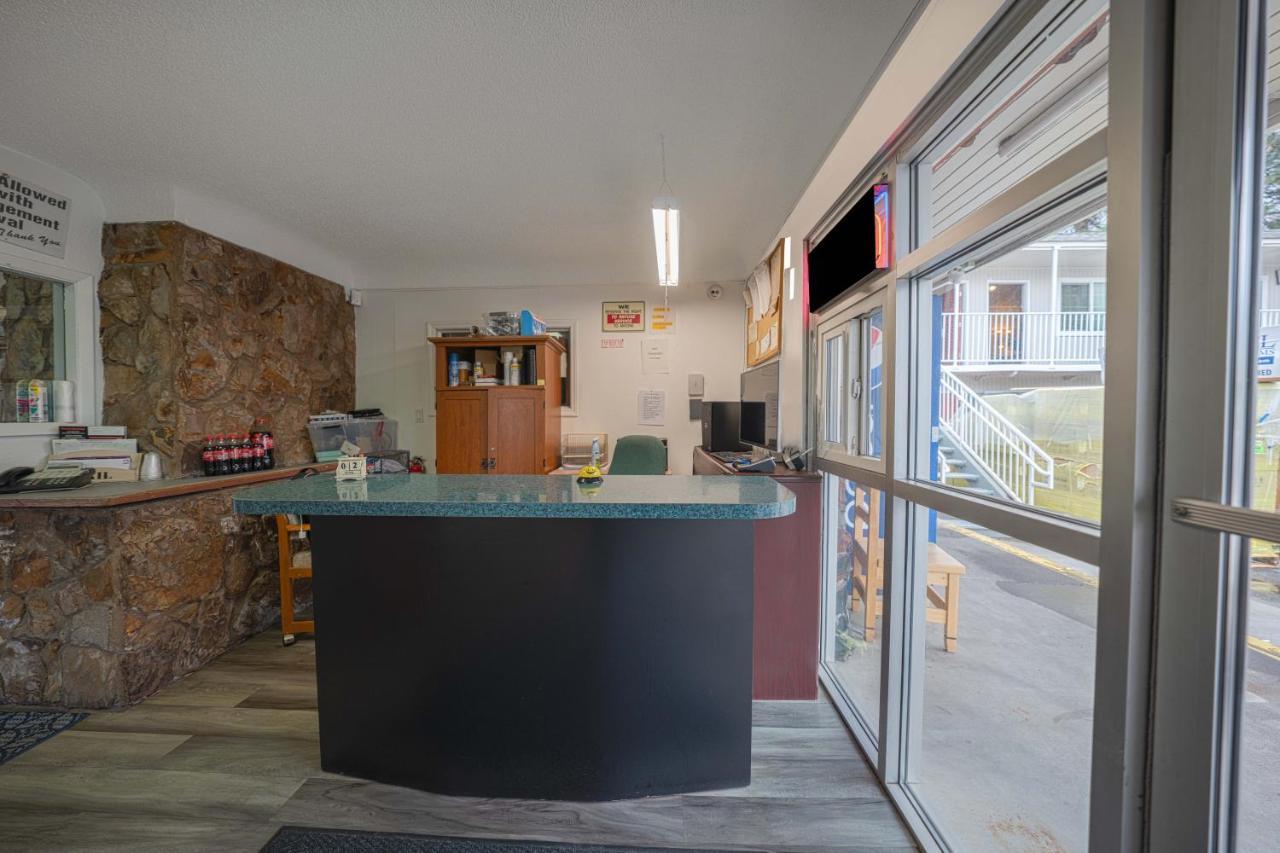 Budget Inn Bend Buitenkant foto