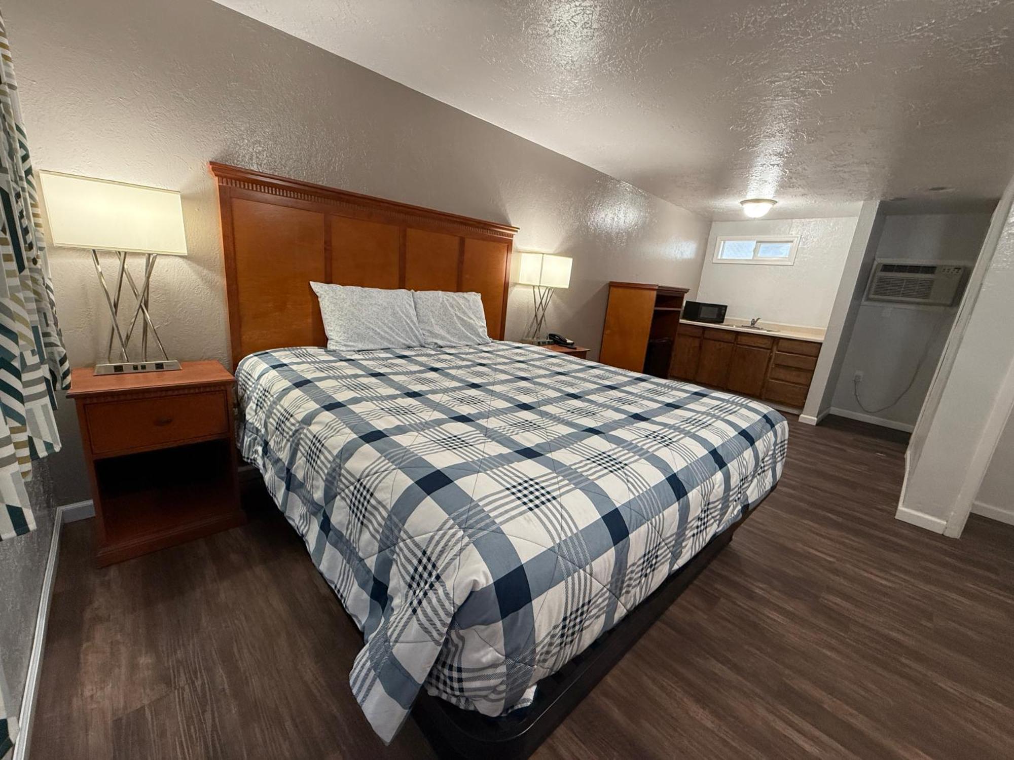 Budget Inn Bend Buitenkant foto